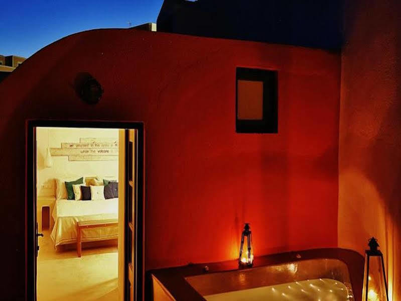 Chroma Suites Oia Dış mekan fotoğraf
